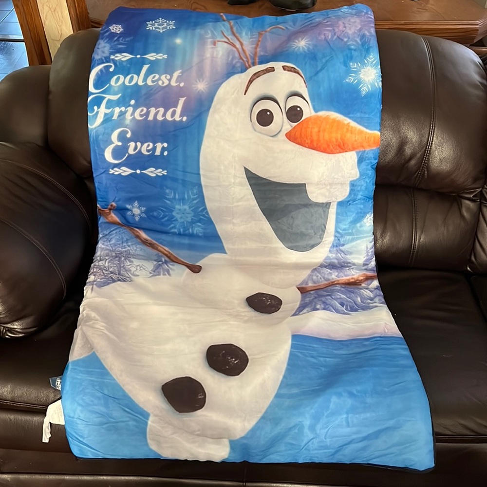 Disney Frozen Olaf Puffy Sleeping Bag